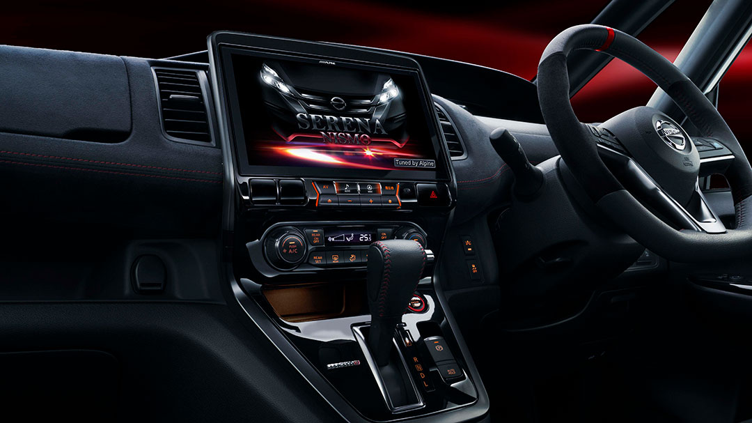 セレナNISMO専用 11型カーナビ ビッグX11