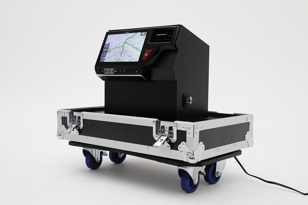 ステップワゴン用10型カーナビ トライアルキット