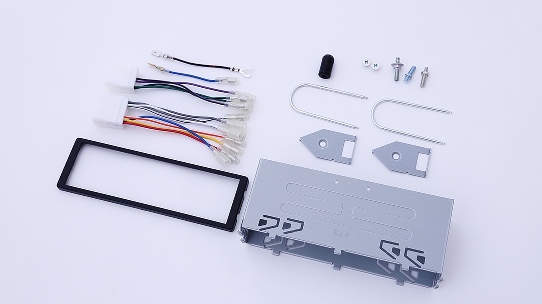 【マツダ】AZ-1 / AZ-3 / MPV / MS-6 / MS-8 / MS-9 / 他用 ・【三菱】デリカ / デリカバン用 ・【日産】バネット用 ・【スズキ】キャラ用 ・【フォード】 テルスター / テルスターII / テルスターワゴン / フェスティバ / 他用 2DINサイズ取付けキット