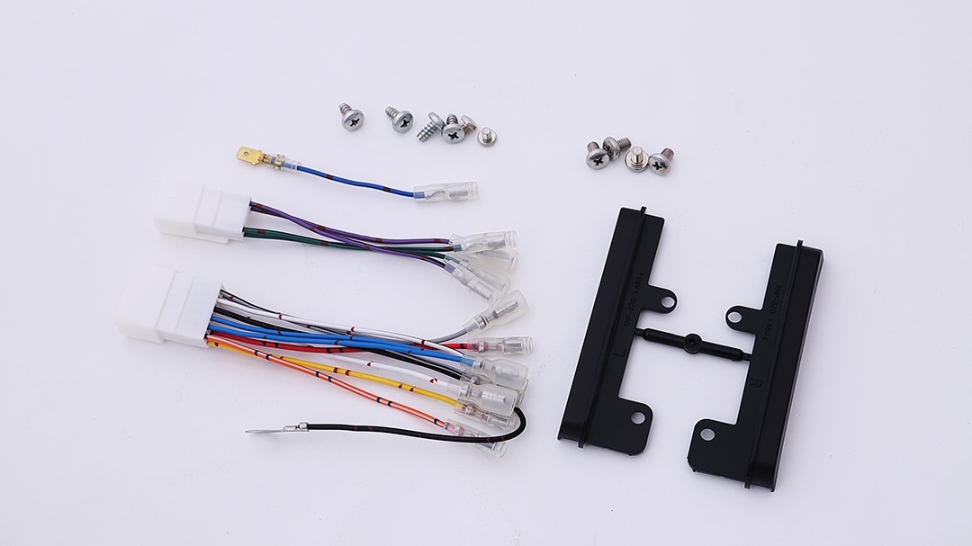 【トヨタ】 bB / FJクルーザー / iQ / ist / MR-S / RAV4 /アイシス / アリオン / アルファード / 他用 ・【スバル】 サンバー用 ・【ダイハツ】COO / アトレーワゴン / アルティス / エッセ / ソニカ / ビーゴ / ブーン / 他用 2DINサイズ取付けキット