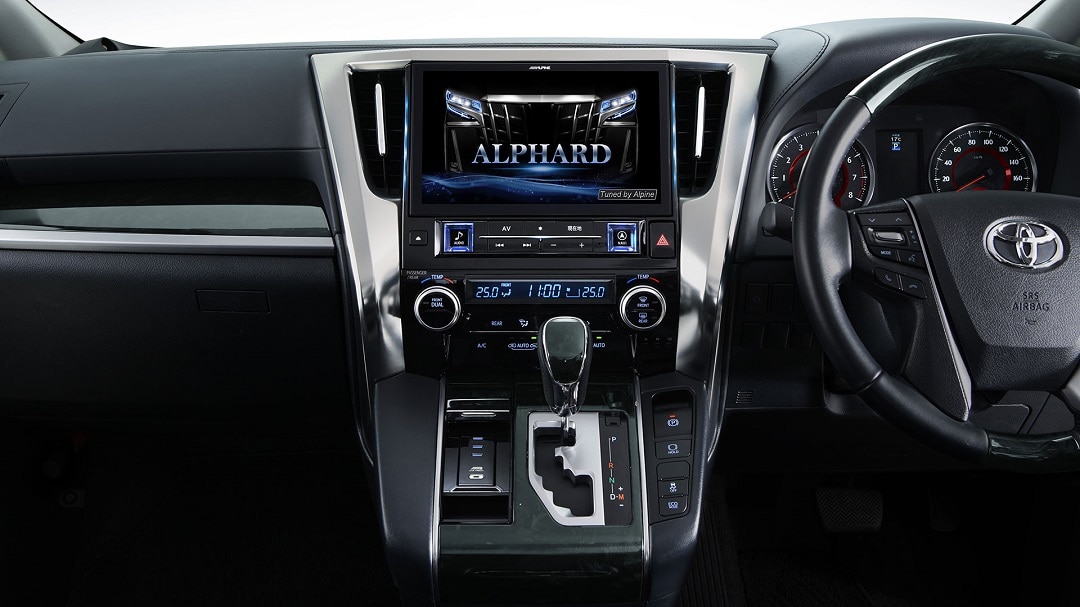 アルファード専用 11型カーナビ ビッグＸ11（カーモーションイルミ装備）